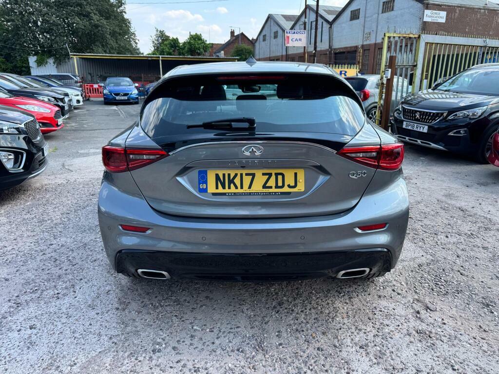 Infiniti Q30 Infiniti Q30 2.0T Sport Hatchback Dc... Grey #37