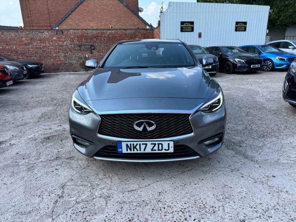 Infiniti Q30 2.2D Premium Tech Dct Euro 6 S S Grey #2