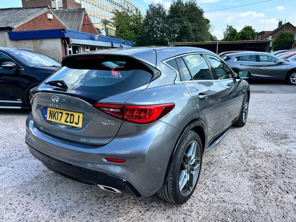 Infiniti Q30 Infiniti Q30 2.0T Sport Hatchback Dc... Grey #39