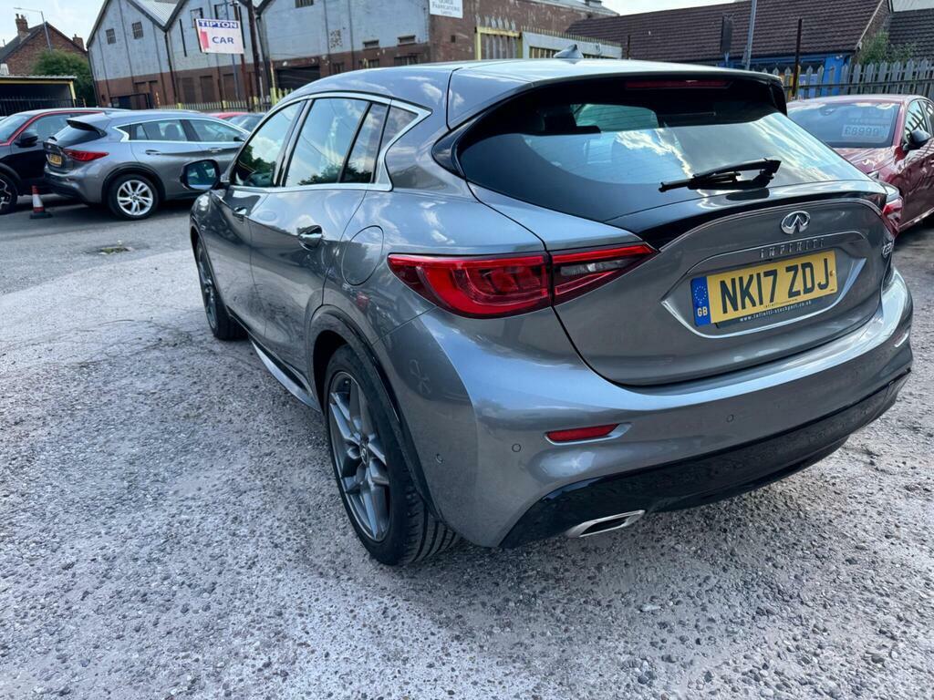 Infiniti Q30 2.2D Premium Tech Dct Euro 6 S S Grey #6
