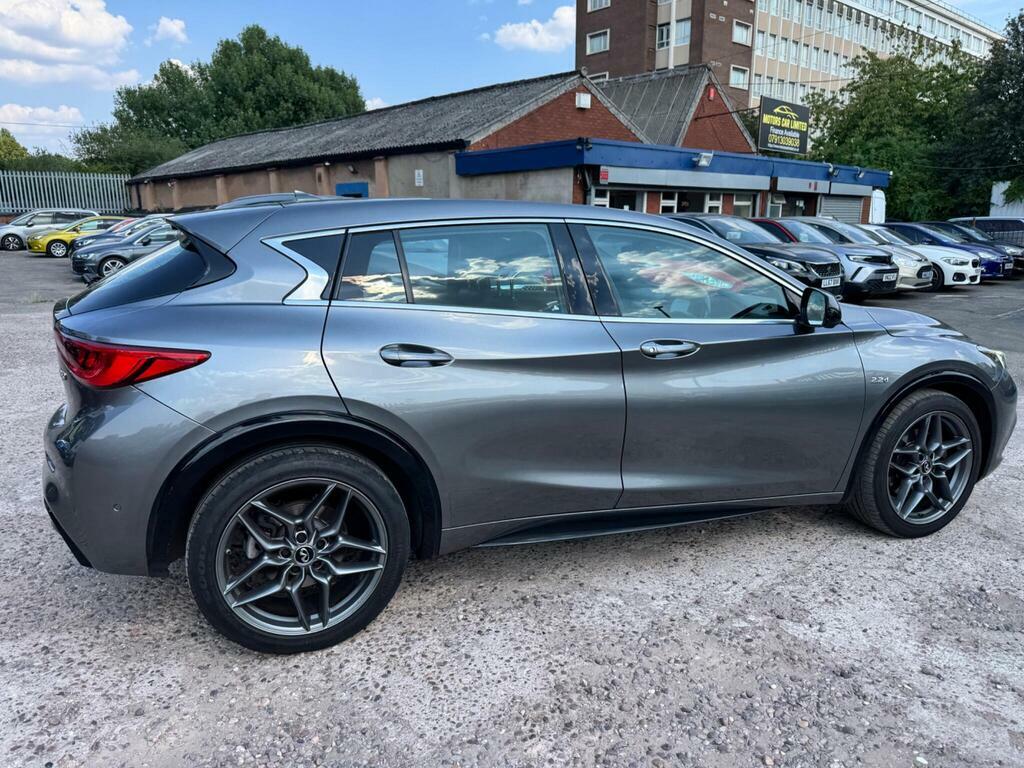 Infiniti Q30 Infiniti Q30 2.0T Sport Hatchback Dc... Grey #9