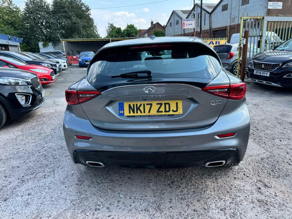 Infiniti Q30 2.2D Premium Tech Dct Euro 6 S S Grey #5