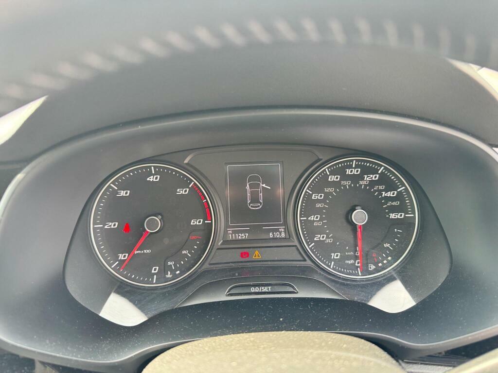 Seat Leon Hatchback 1.6 Tdi Ecomotive Cr Se 2014 Grey #29