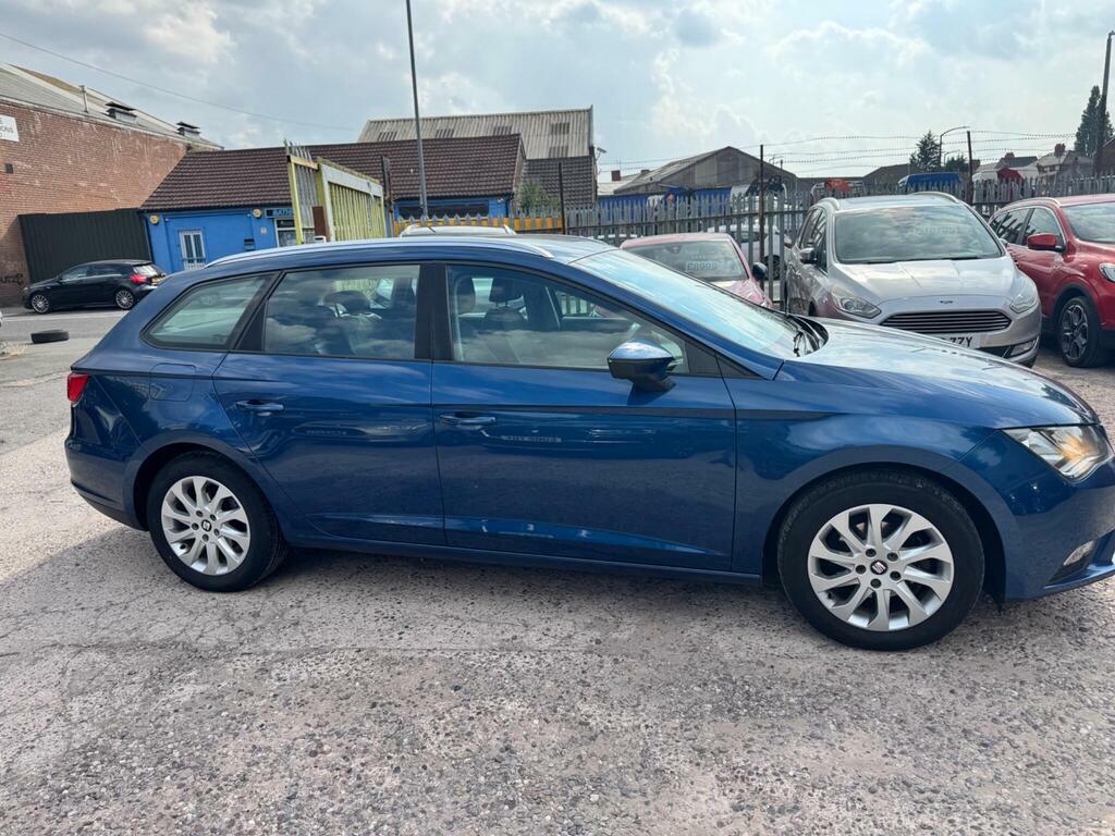 Seat Leon Hatchback 1.6 Tdi Ecomotive Cr Se 2014 Grey #9