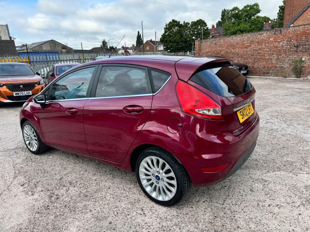 Ford Fiesta 1.4 Titanium SK12LFT Red #4