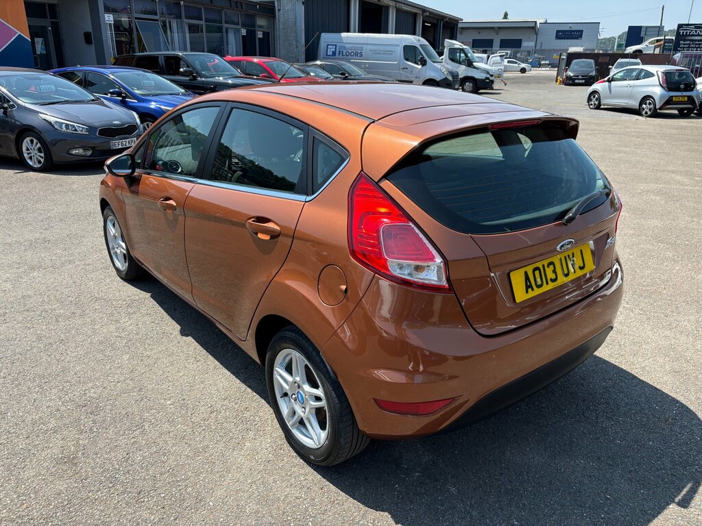 Ford Fiesta 1.25 Zetec Hatchback Euro 5 82 Yellow #5