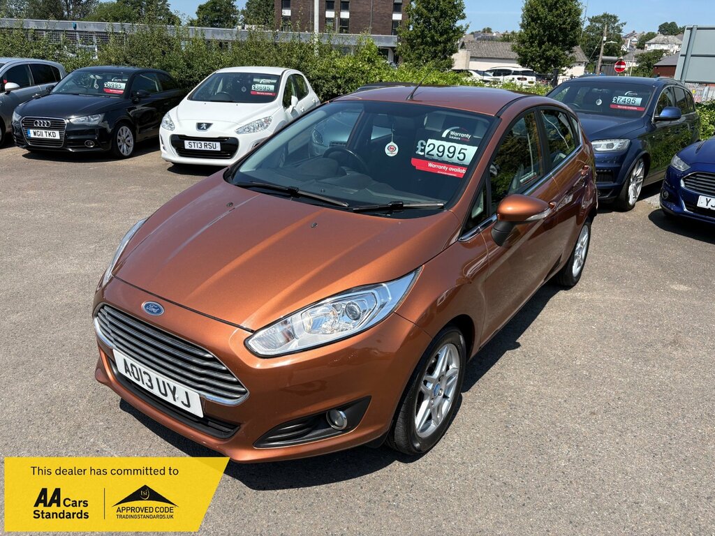 Ford Fiesta 1.25 Zetec Hatchback Euro 5 82 Yellow