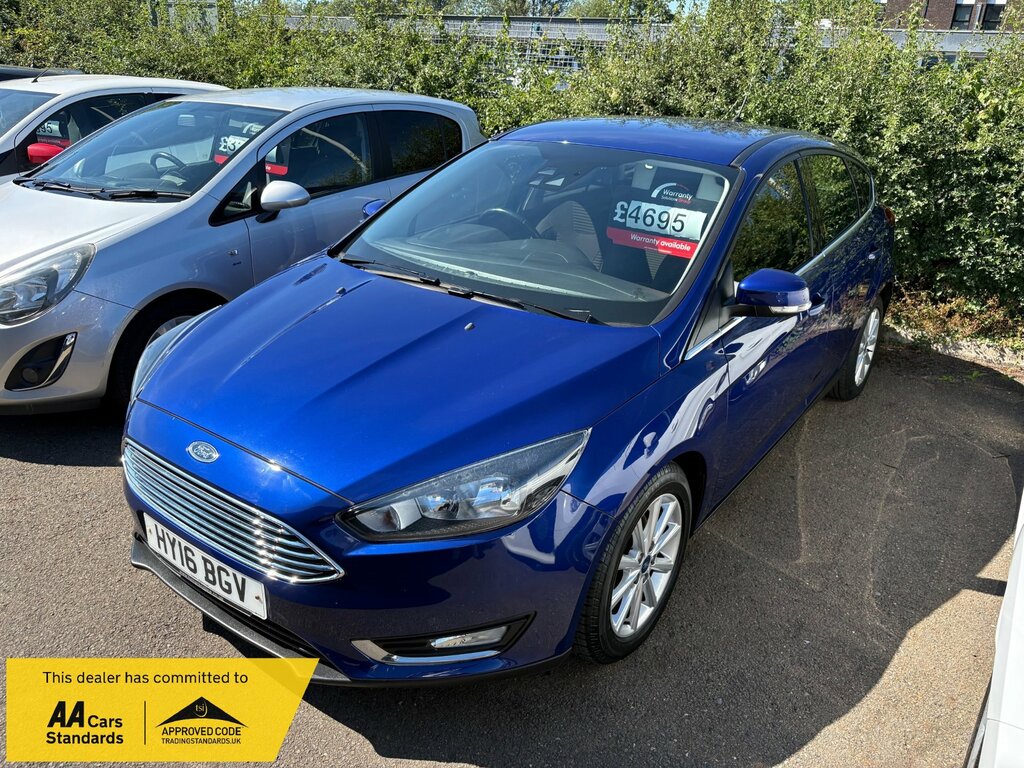 Ford Focus 1.0T Ecoboost Titanium Hatchback Blue