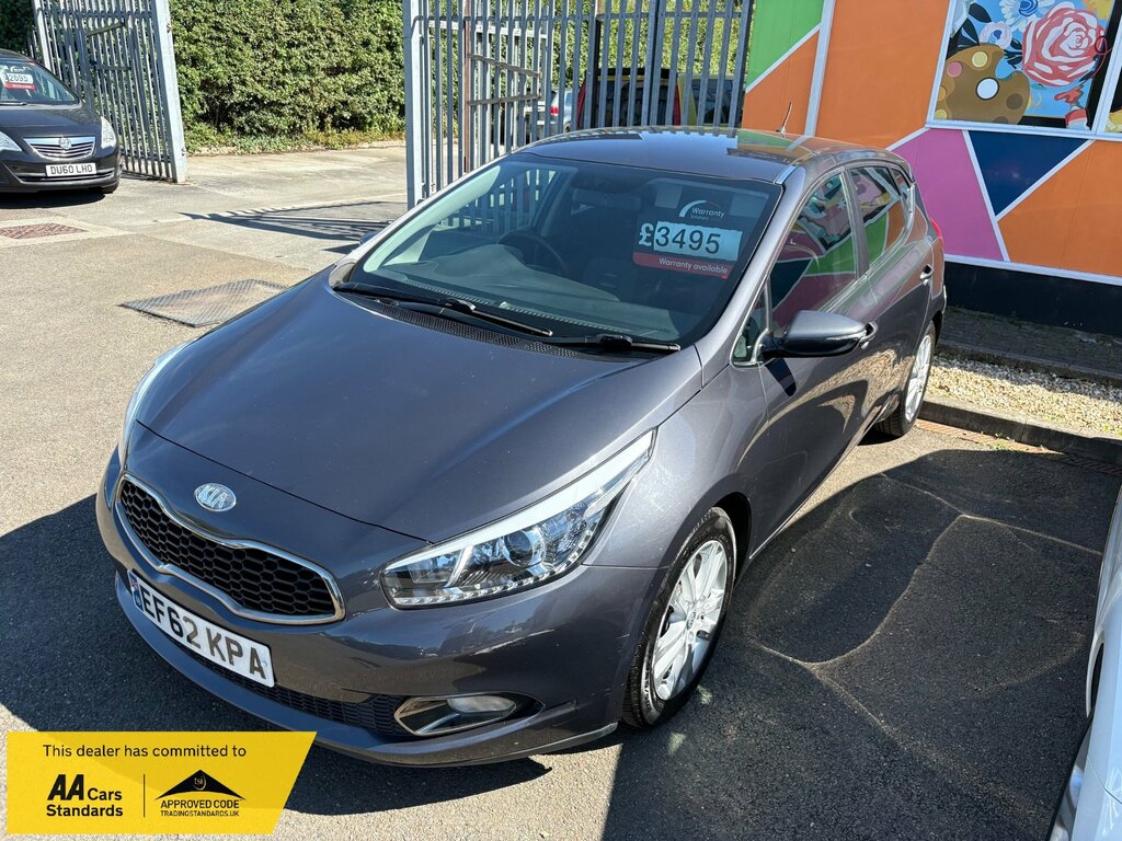 Kia Ceed 1.6 Crdi Ecodynamics 2 Hatchback Silver