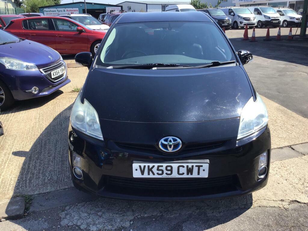 Toyota Prius 1.5 T4 Hatchback Hybrid Cvt 104 Gkm, Silver #9