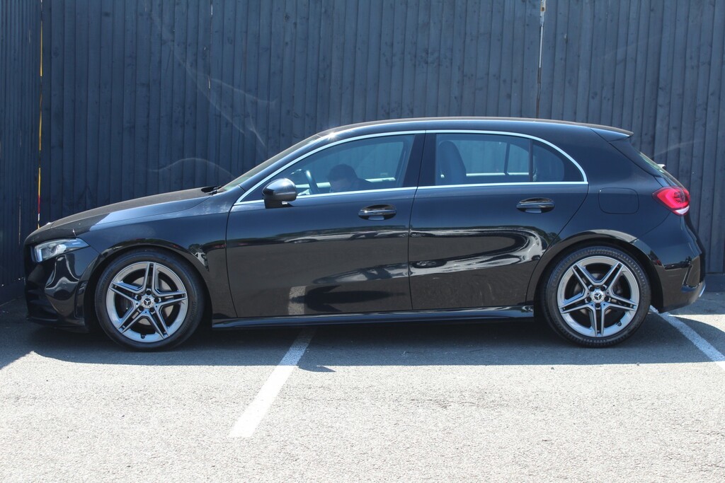 Mercedes-Benz A Class Hatchback 2.0 A200d Amg Line 2019 LL19UWN Black #5