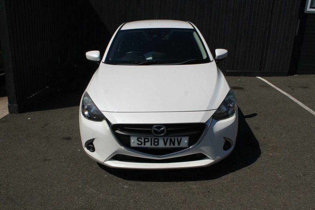 Mazda 2 Hatchback 1.5 Skyactiv-g Se-l Nav 2018 White #5