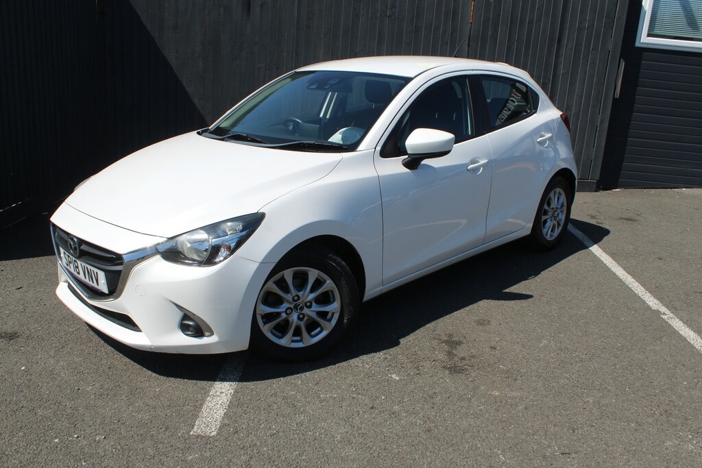 Mazda 2 Hatchback 1.5 Skyactiv-g Se-l Nav 2018 White #4