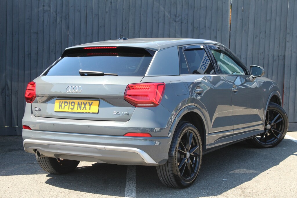 Audi Q2 Suv 1.6 Tdi 30 S Line 2019 KP19NXY Grey #6