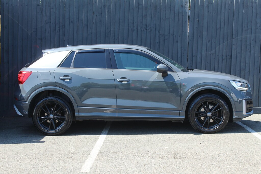 Audi Q2 Suv 1.6 Tdi 30 S Line 2019 KP19NXY Grey #4