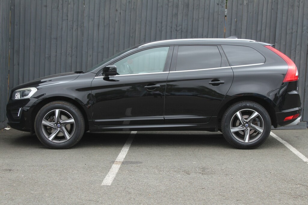 Volvo XC60 Suv 2.4 R-design Lux Nav D5 Awd 2015 P200RKR Black #5
