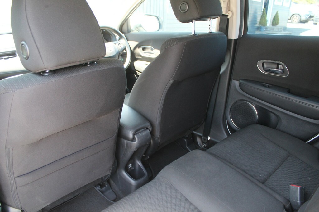Honda Hr-V Hatchback White #14
