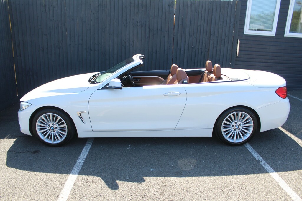 BMW 4 Series Convertible 2.0 420D Luxury Convertible 2014 VO64NUP White #3