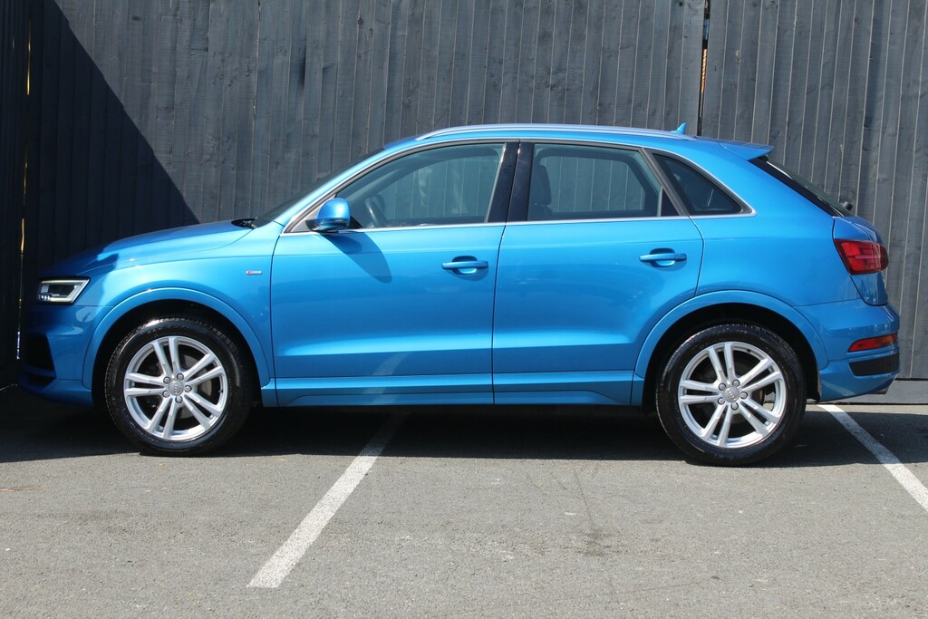 Audi Q3 2.0 Tdi S Line Edition Blue #5