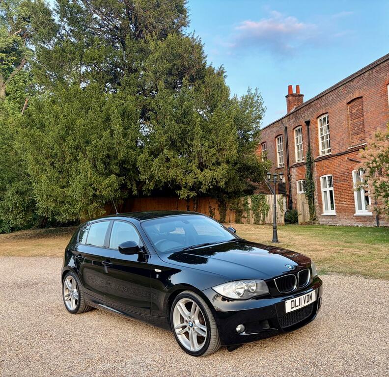 BMW 1 Series Performance Edition Black #2