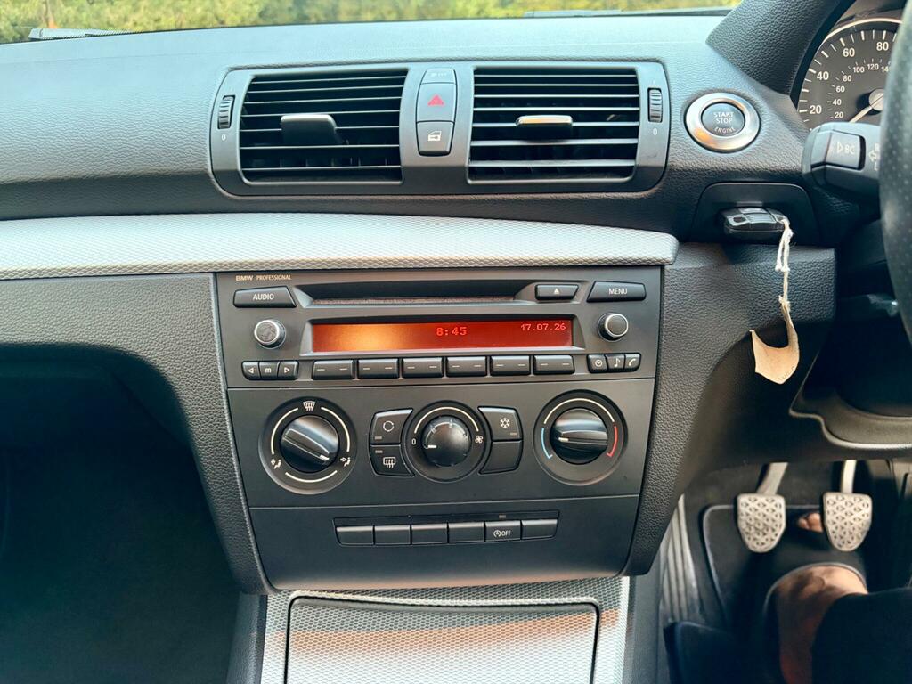 BMW 1 Series Performance Edition Black #6