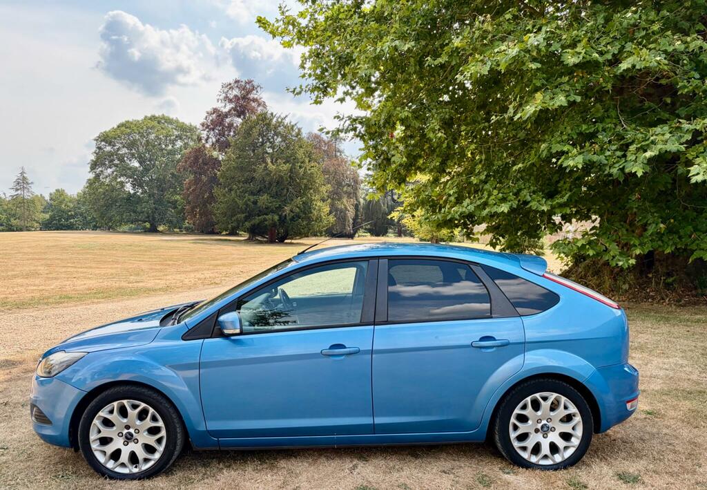 Ford Focus Estate 2.0 Titanium 201060 Blue #26