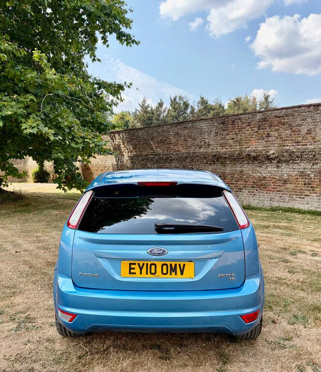 Ford Focus Estate 2.0 Titanium 201060 Blue #13