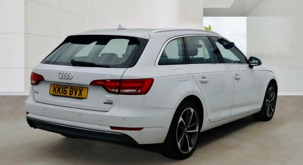 Audi A4 Avant Sport White #3