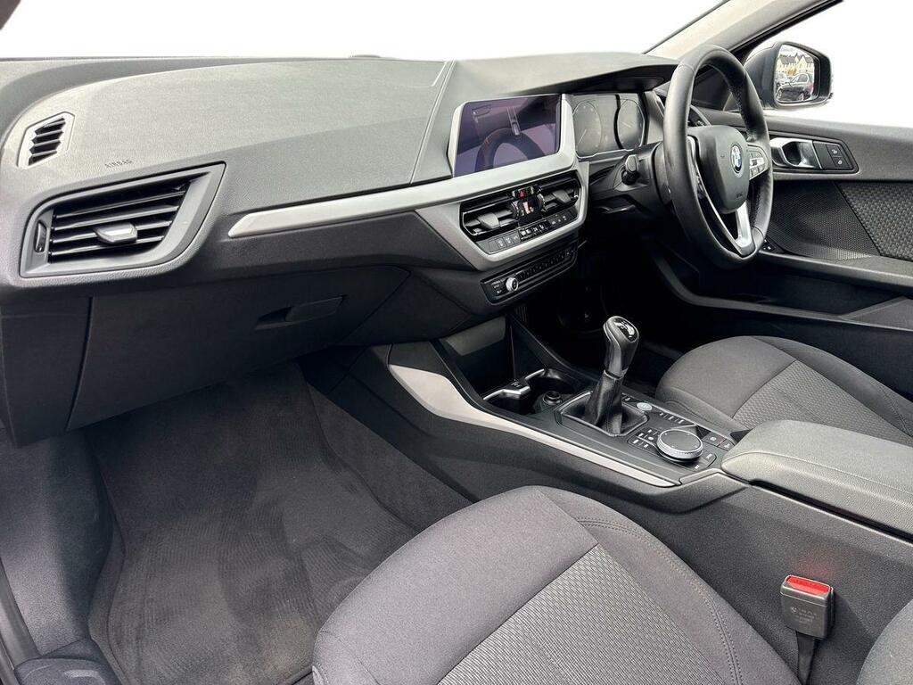 BMW 1 Series 116D Se RX69EKU Black #2
