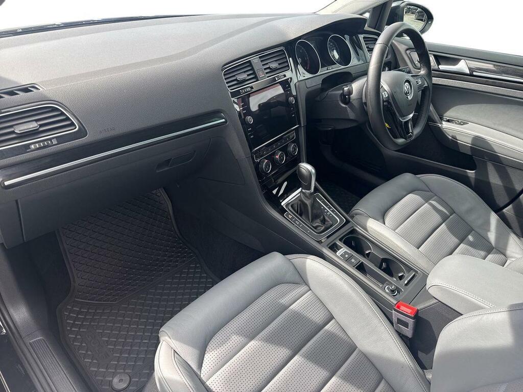 Volkswagen Golf 2.0 Tdi Gt Dsg YIG6981 Black #2