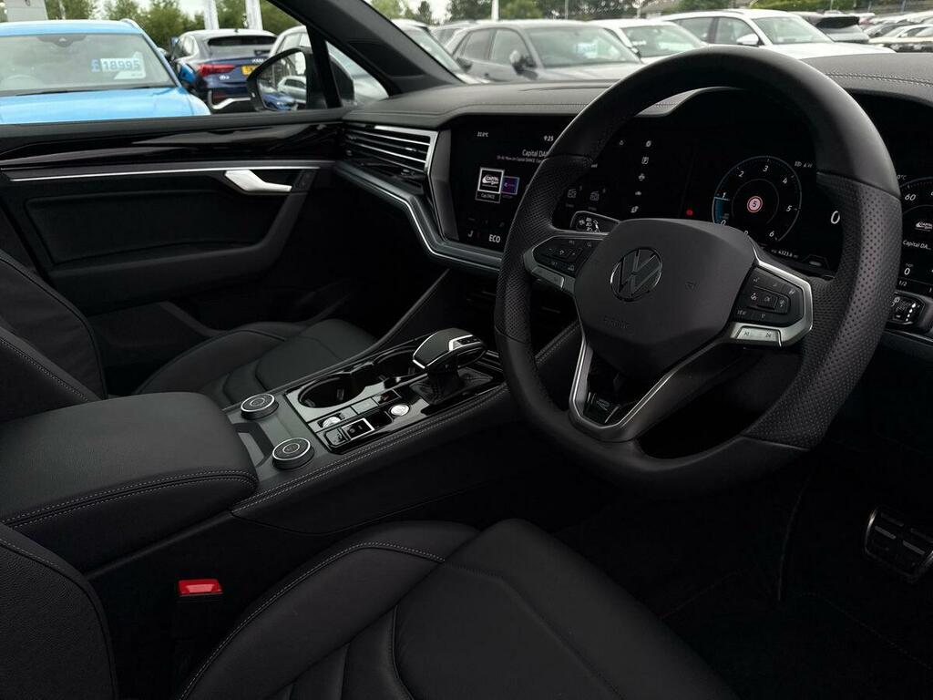 Volkswagen Touareg 3.0 Tdi V6 Black Edition Suv Tiptronic TJH5 Grey #6