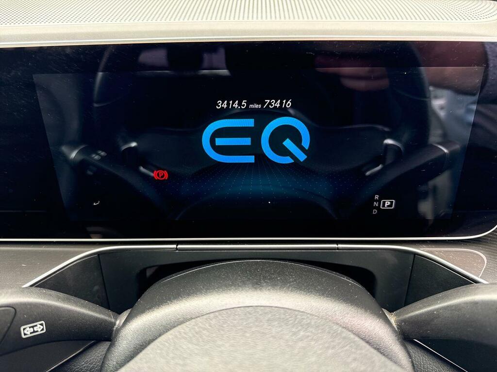 Mercedes-Benz EQC Eqc 400 300Kw Amg Line Premium 80Kwh White #6