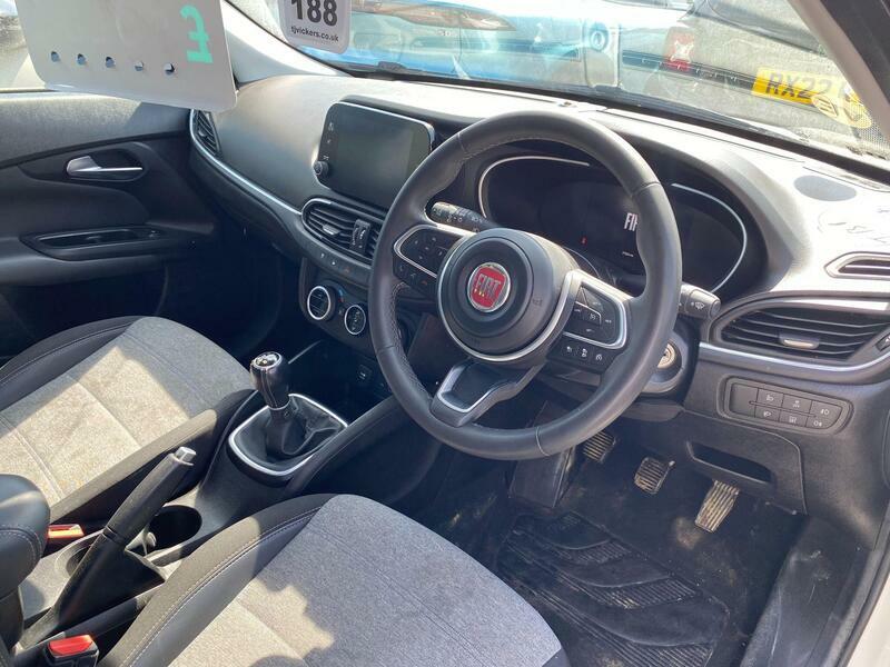 Fiat Tipo 1.0 Red Euro 6 Ss Red #5