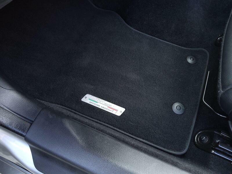 Abarth 124 Spider T Multiair Black #23