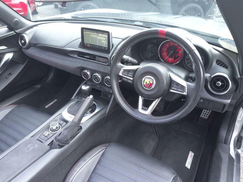 Abarth 124 Spider T Multiair Black #9