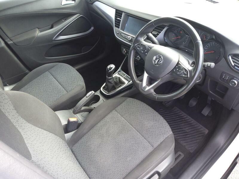 Vauxhall Crossland 1.2 Se Euro 6 Ss DE71NPZ White #6