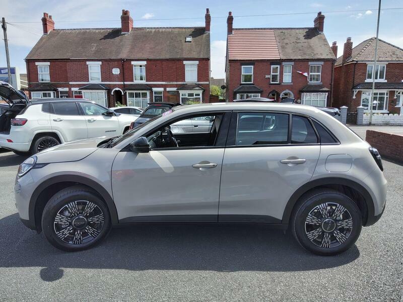Fiat 600 1.2 Mhev Icon E-dct Euro 6 Ss DT26YJS Beige #5