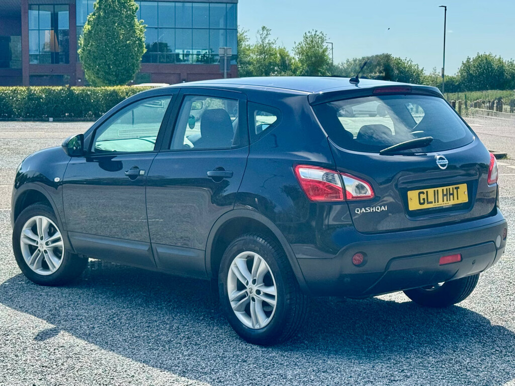 Nissan Qashqai Hatchback Dci Acenta 2011 Black #3