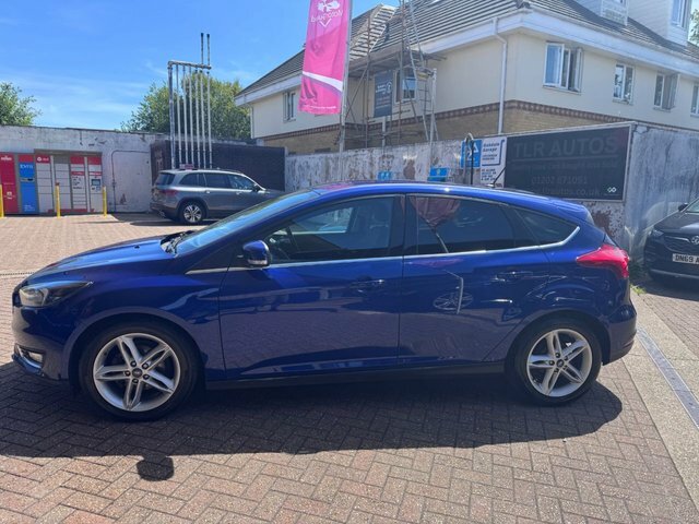 Ford Focus 2017 1.5 Tdci Titanium Hatchback Blue #2