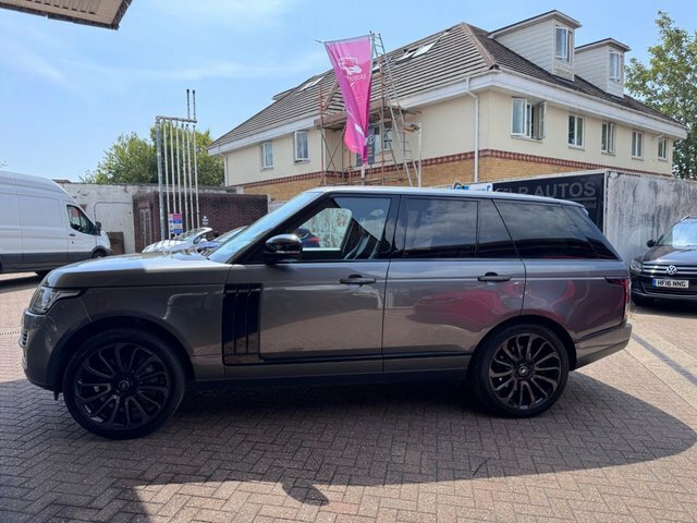 Land Rover Range Rover 2015 5.0 V8 Suv 4Wd Grey #2