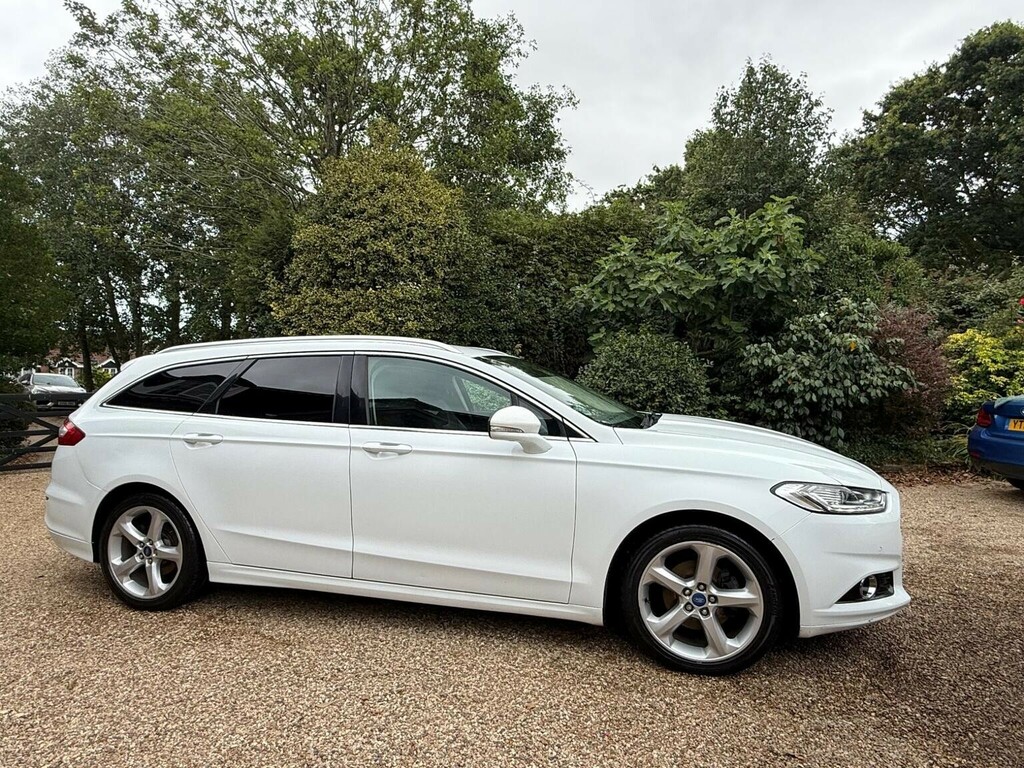 Ford Mondeo 2.0 Tdci Titanium Powershift Euro 6 Ss FE66AZO White #3