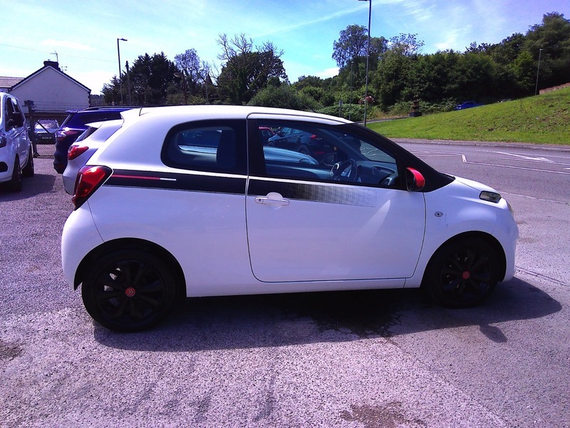Citroen C1 Puretech Furio RJ66UJH White #4