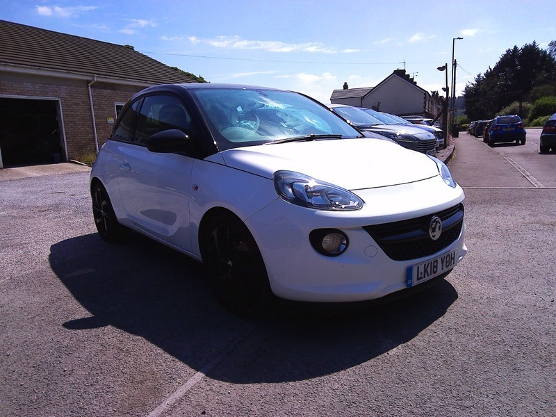 Vauxhall Adam Energised White #3