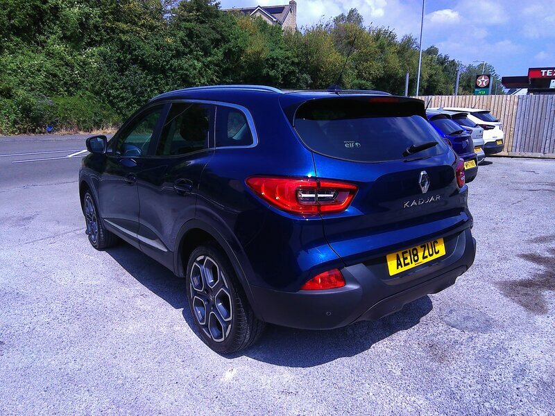 Renault Kadjar 1.3 Dynamique Nav Tce 139 Bhp Red #7