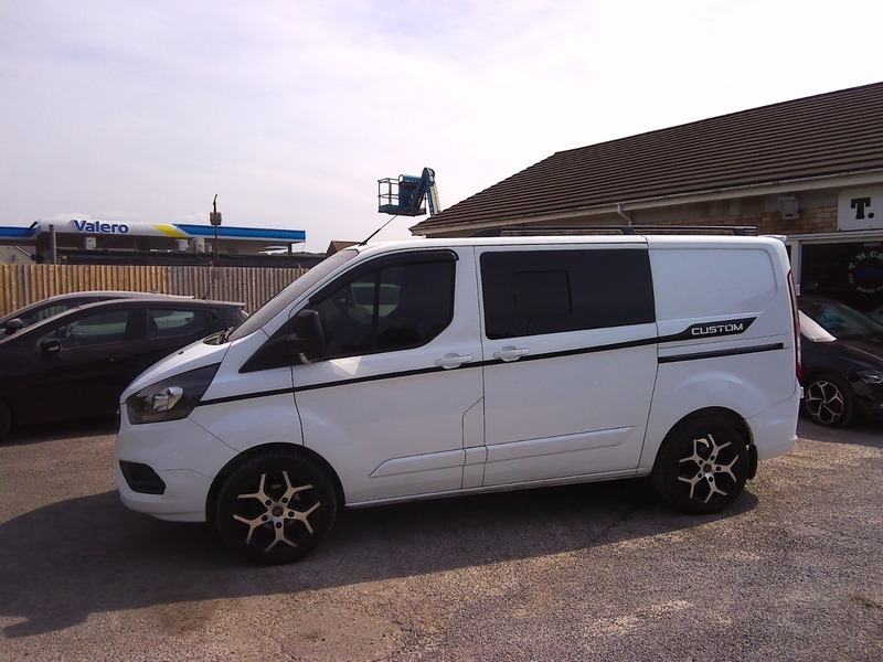 Ford Transit Custom Custom 300 Trend L1 Swb 2.0 Ecoblue 130Ps Air Con Silver #4