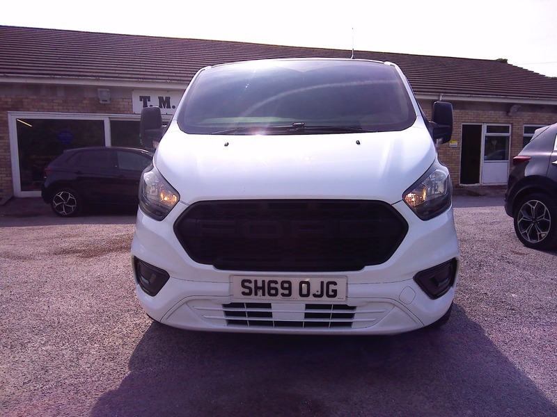 Ford Transit Custom Custom 300 Trend L1 Swb 2.0 Ecoblue 130Ps Air Con Silver #2