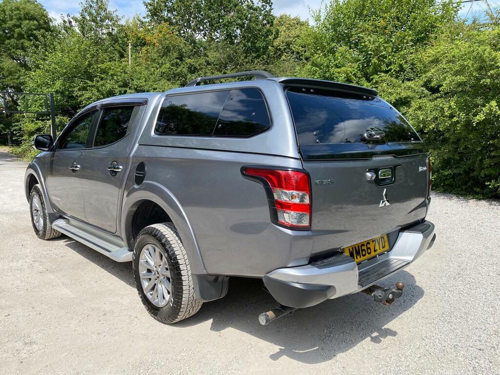 Mitsubishi L200 Pickup 2.4 Di-d Dc Barbarian 4Wd Euro 6 Grey #5