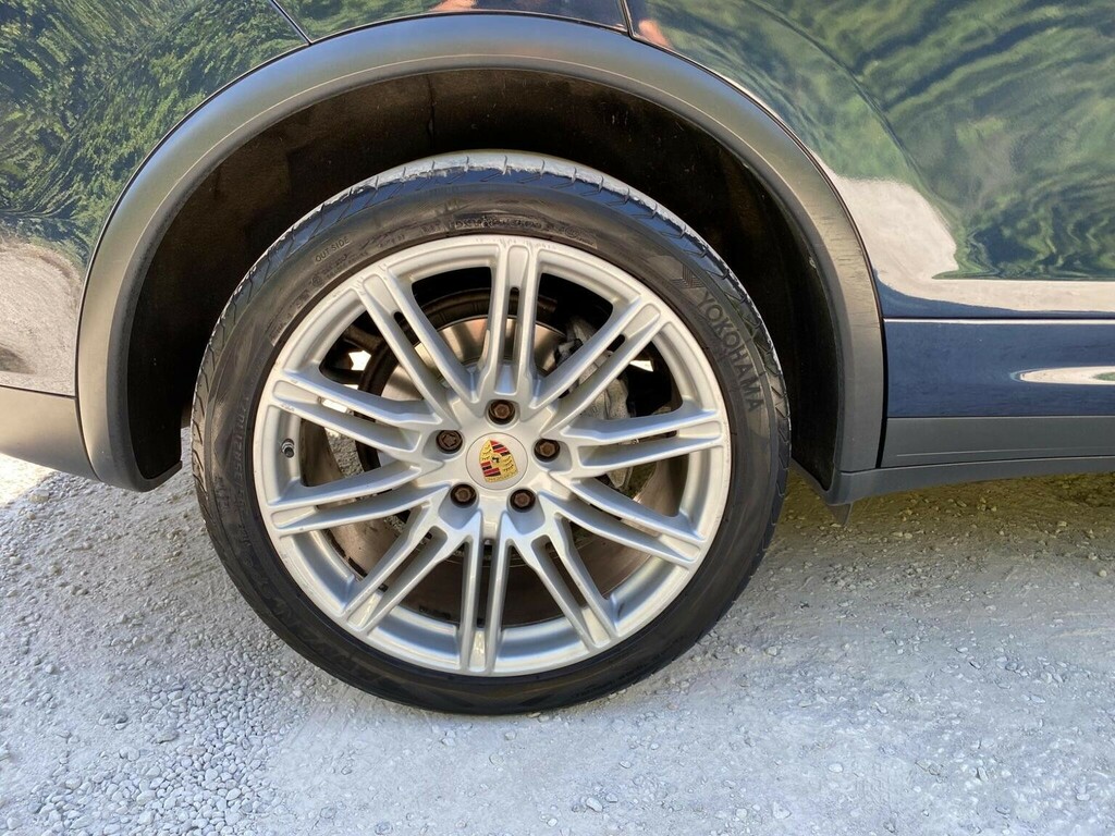 Porsche Cayenne 245 Tiptronic S Pan Roof, 20 Alloys  #41