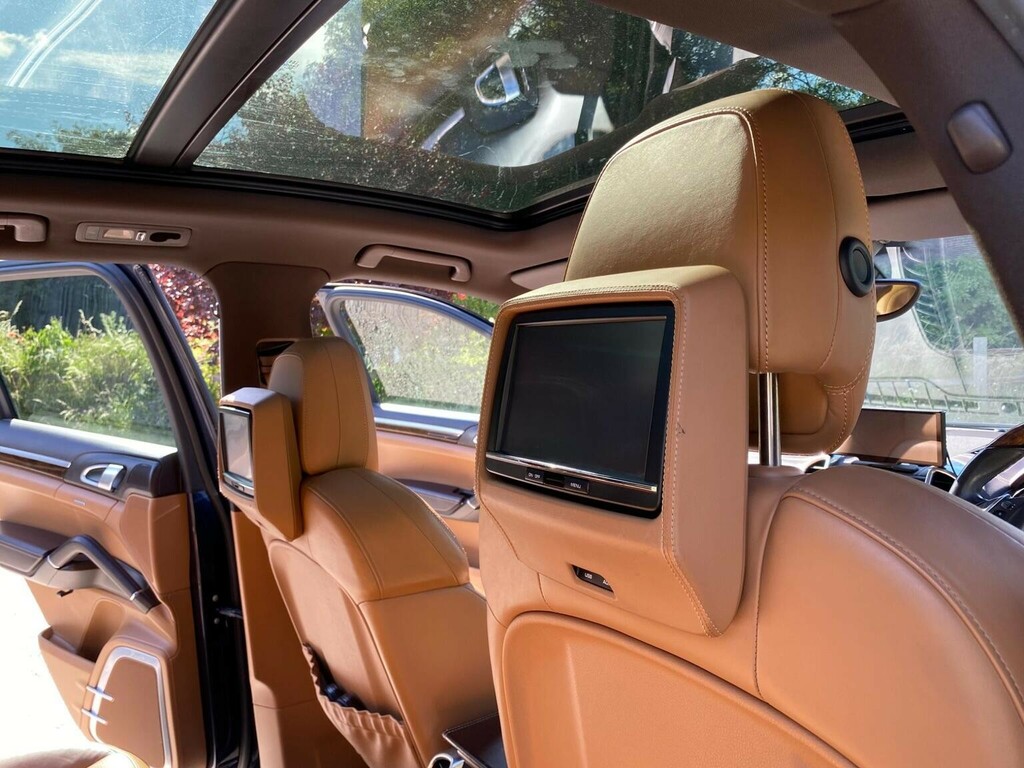 Porsche Cayenne 245 Tiptronic S Pan Roof, 20 Alloys  #21