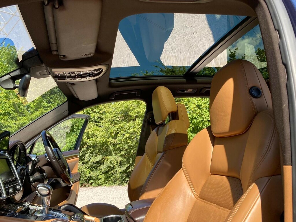 Porsche Cayenne 245 Tiptronic S Pan Roof, 20 Alloys  #20